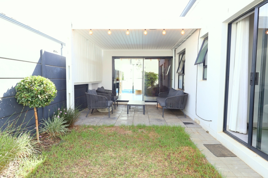 3 Bedroom Property for Sale in Nuwe Uitsig Western Cape